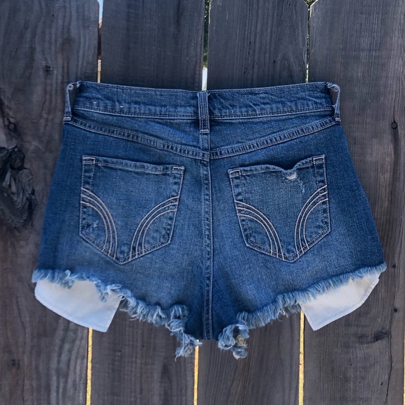 HOLLISTER High Rise Vintage Denim Shorts - Picture 3 of 6